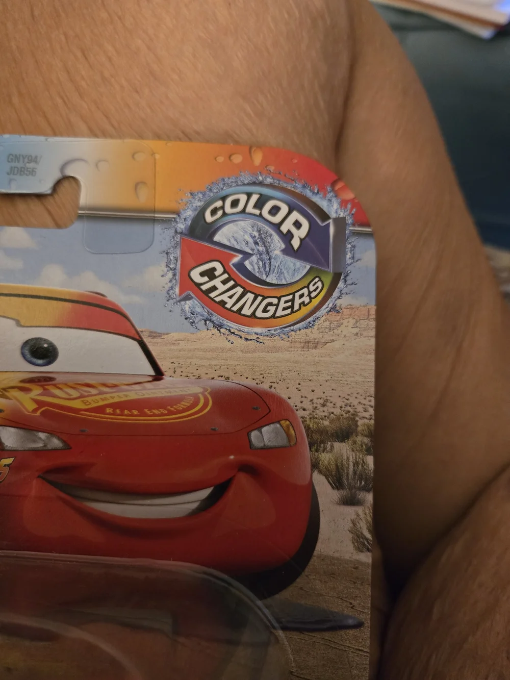 Disney Lightning McQueen Red Color-Changer Car